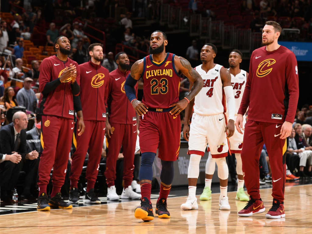 主新闻发言 主新闻发言